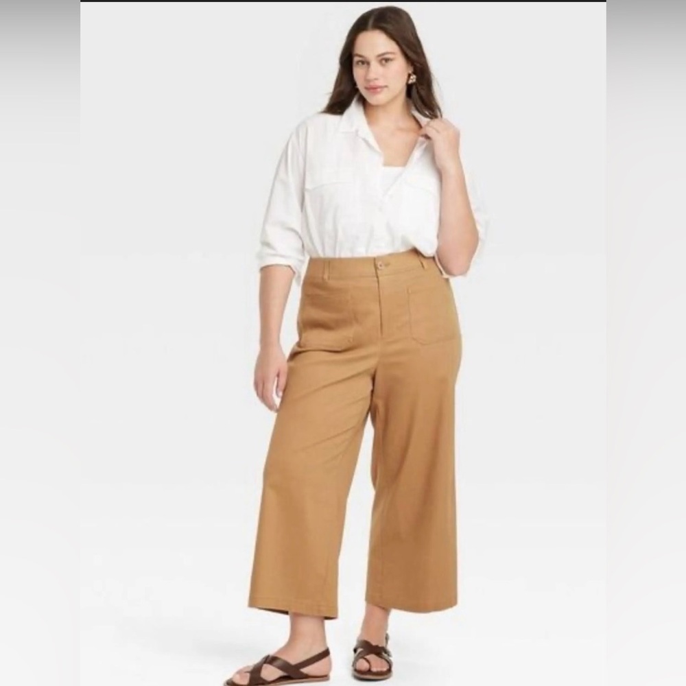 Ava Viv Wide Leg Utility Crop Pants NWT